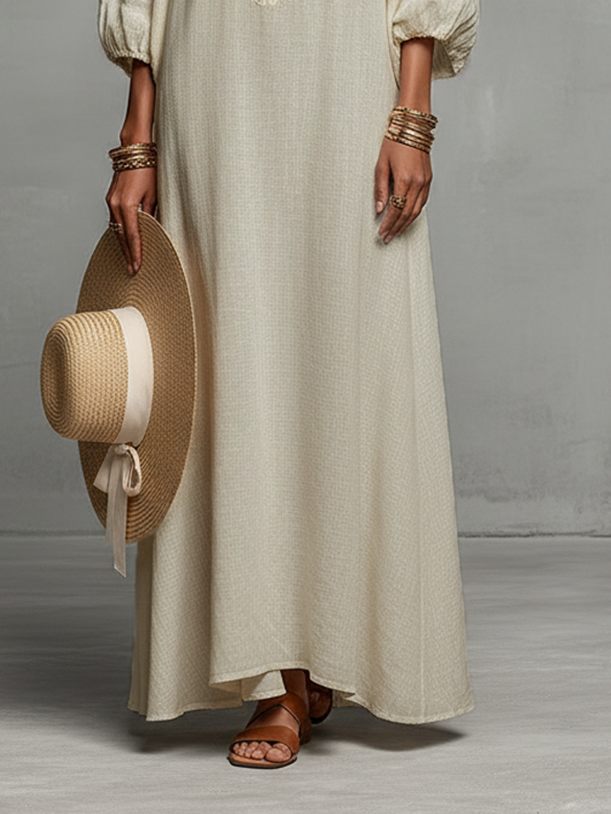 Constanza | Vestido Maxi con Hombros Descubiertos y Bordado Delicado